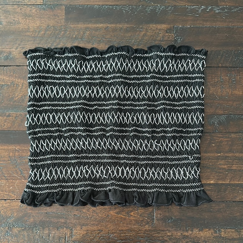 American Eagle Outfitters Black and White Tube Top